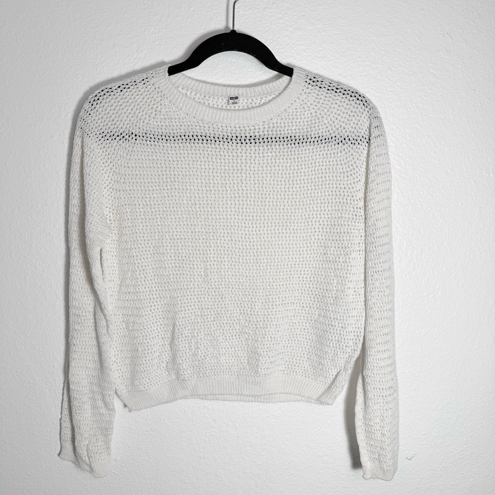 Uniqlo Women’s Knitted Off White Long Sleeve Crewneck Top Size Small